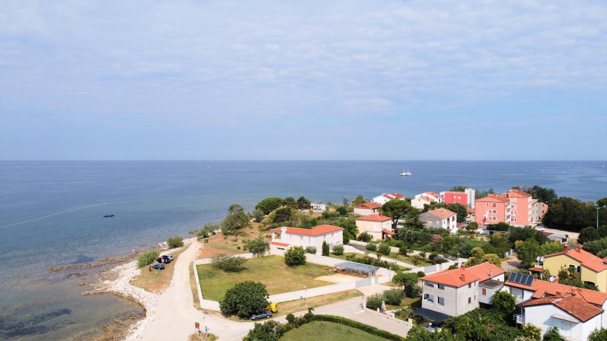 Belvedere Apartments Umag Bagian luar foto