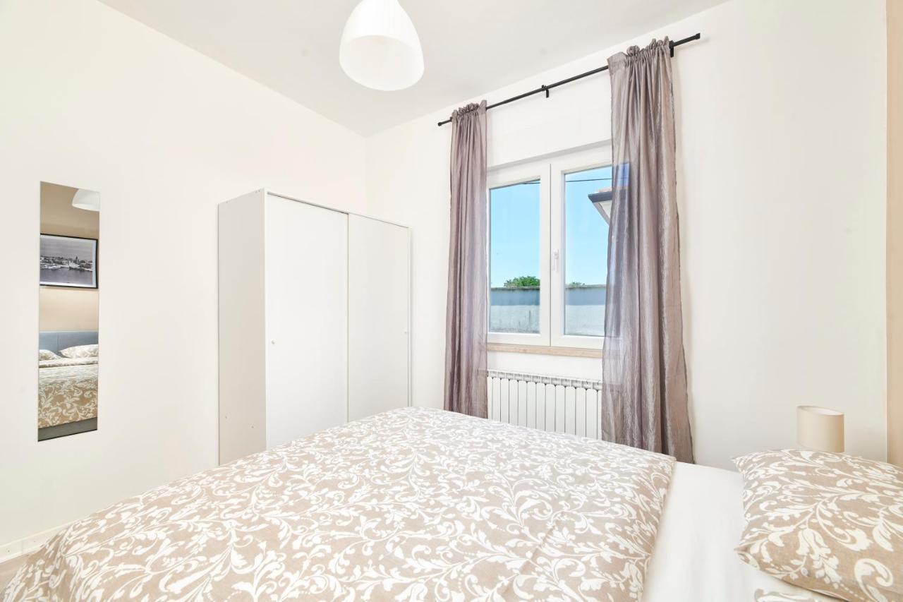 Belvedere Apartments Umag Bagian luar foto